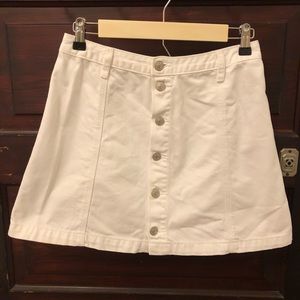 Abercrombie & Fitch White Button Denim Skirt Sz 6
